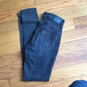 Levi‘s High Rise Jeans